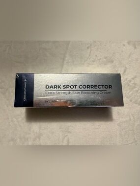 Pharmlitalia Dark Spot Corrector Extra Strength